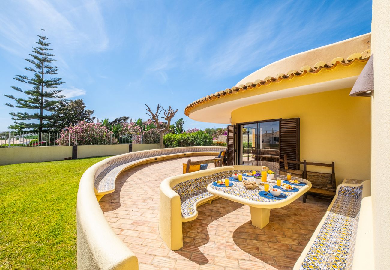 Villa em Albufeira - Villa Crisandra