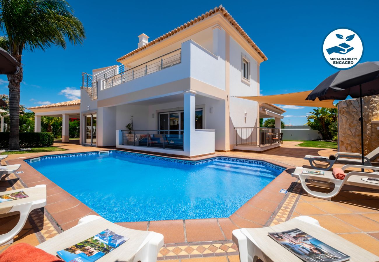 Villa em Albufeira - Villa Laguna