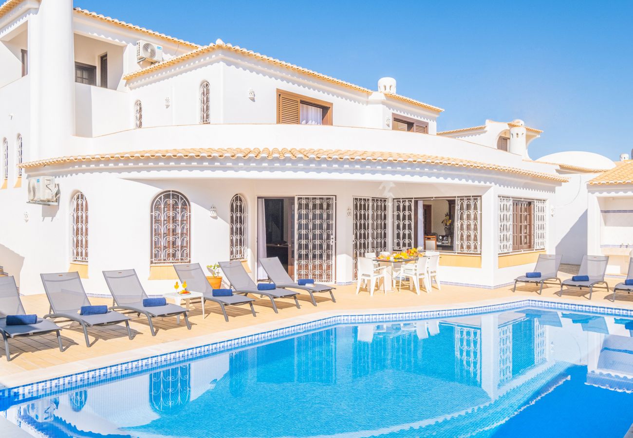 Villa em Albufeira - Villa Molucas