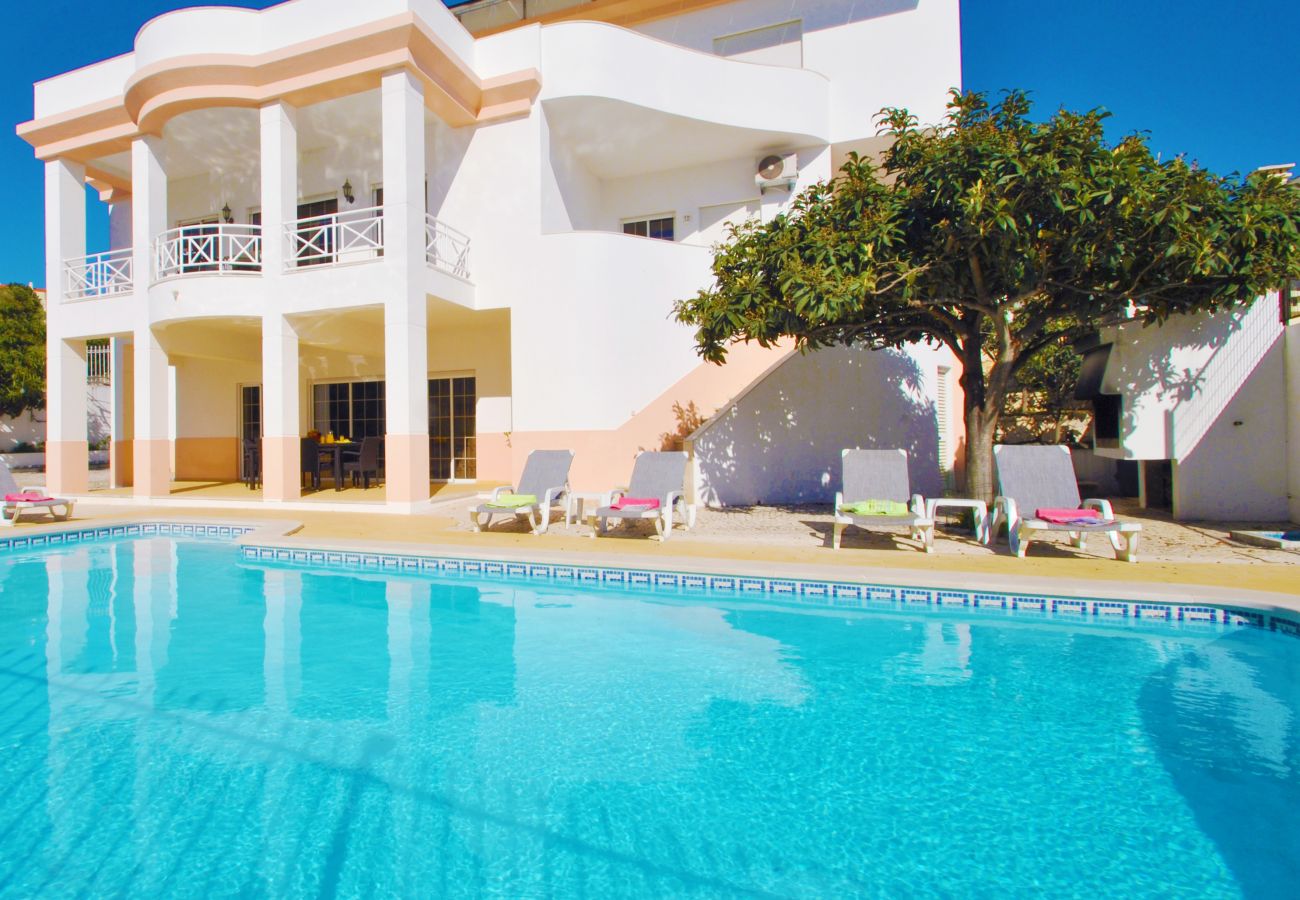 Villa em Albufeira - Villa Nespereira