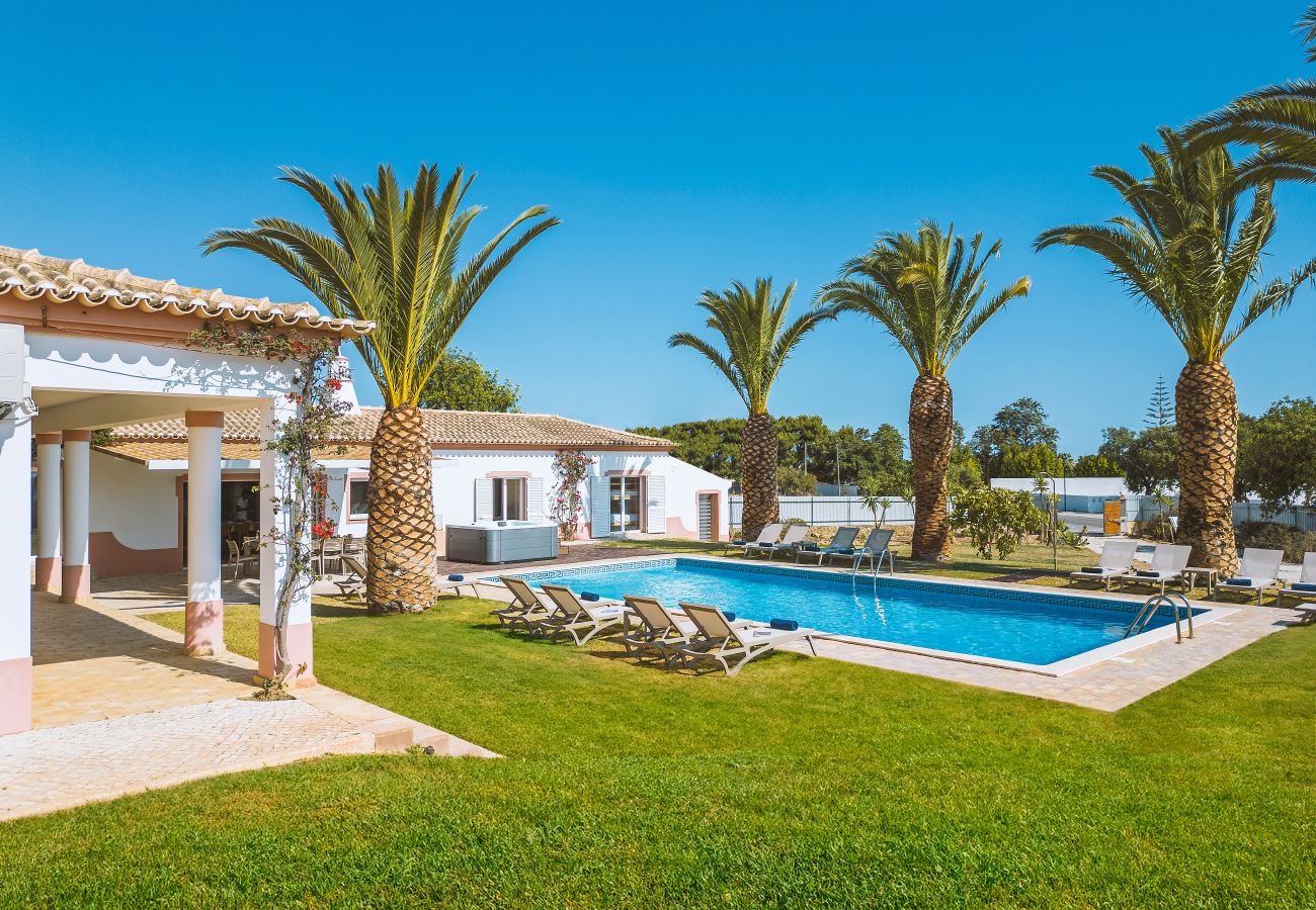 Villa em Albufeira - Villa Las Rosas