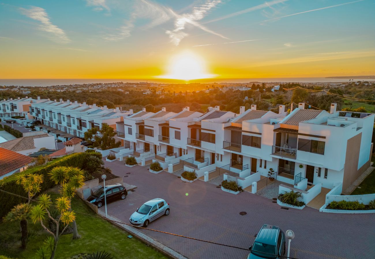 Casa geminada em Albufeira - Townhouse Ocean Joy