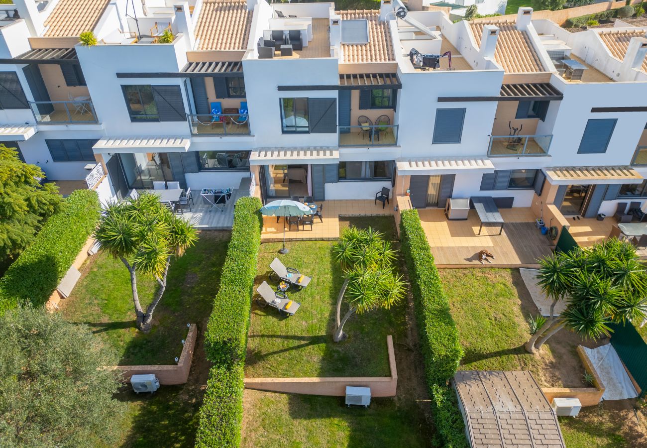 Casa geminada em Albufeira - Townhouse Ocean Joy