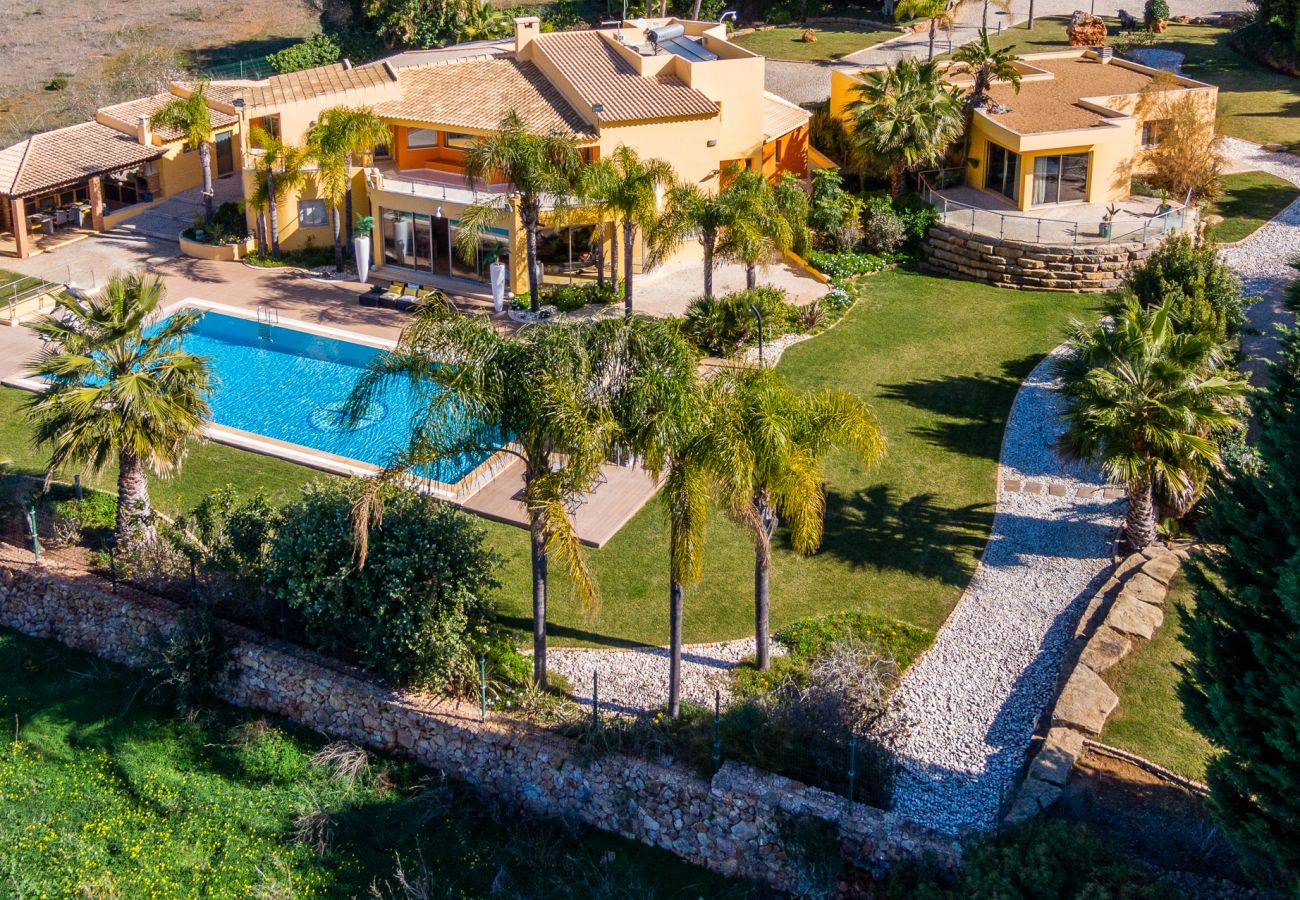 Villa in Albufeira - Villa Gamboa