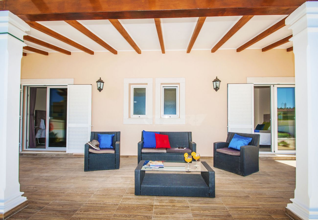 Villa in Ferreiras - Villa Galapagos