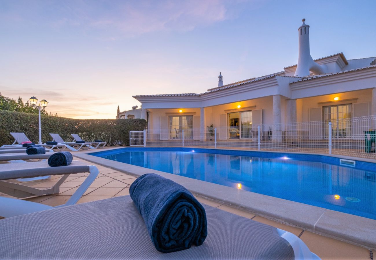 Villa in Albufeira - Villa Rose Bay