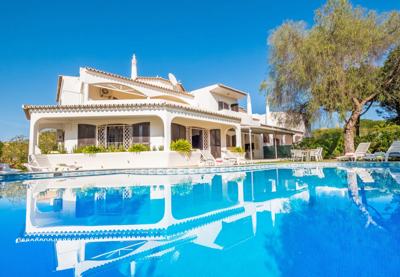 Villa in Vilamoura - Villa Phi Phi