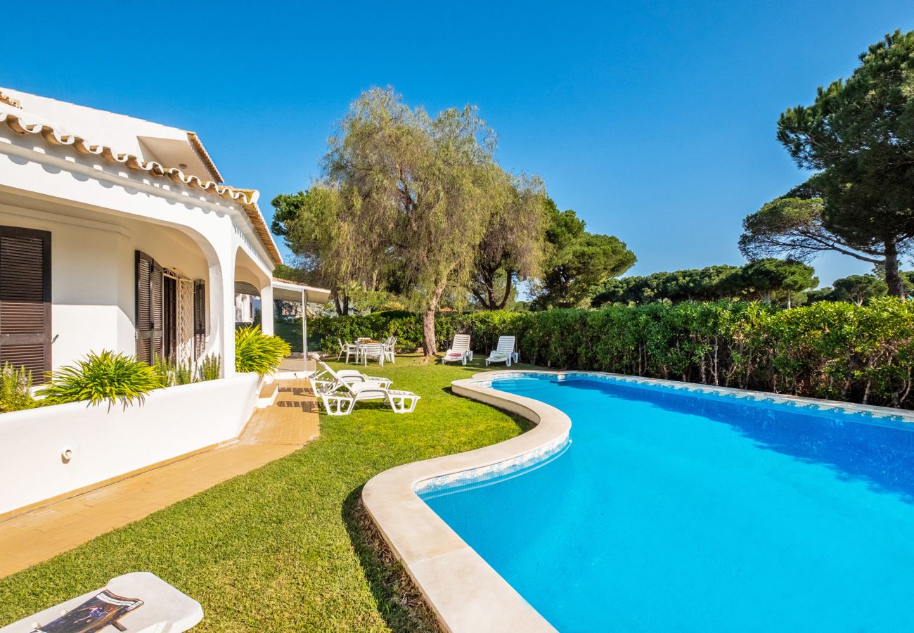 Villa in Vilamoura - Villa Phi Phi