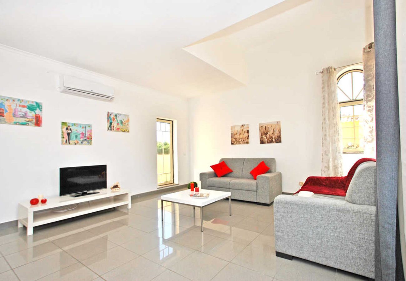 Apartment in Albufeira - Apartment Ipanema 1