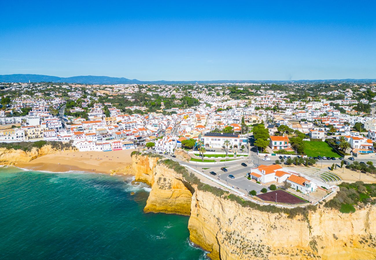 Apartment in Carvoeiro - Apartment Carvoeiro By The Sea 1