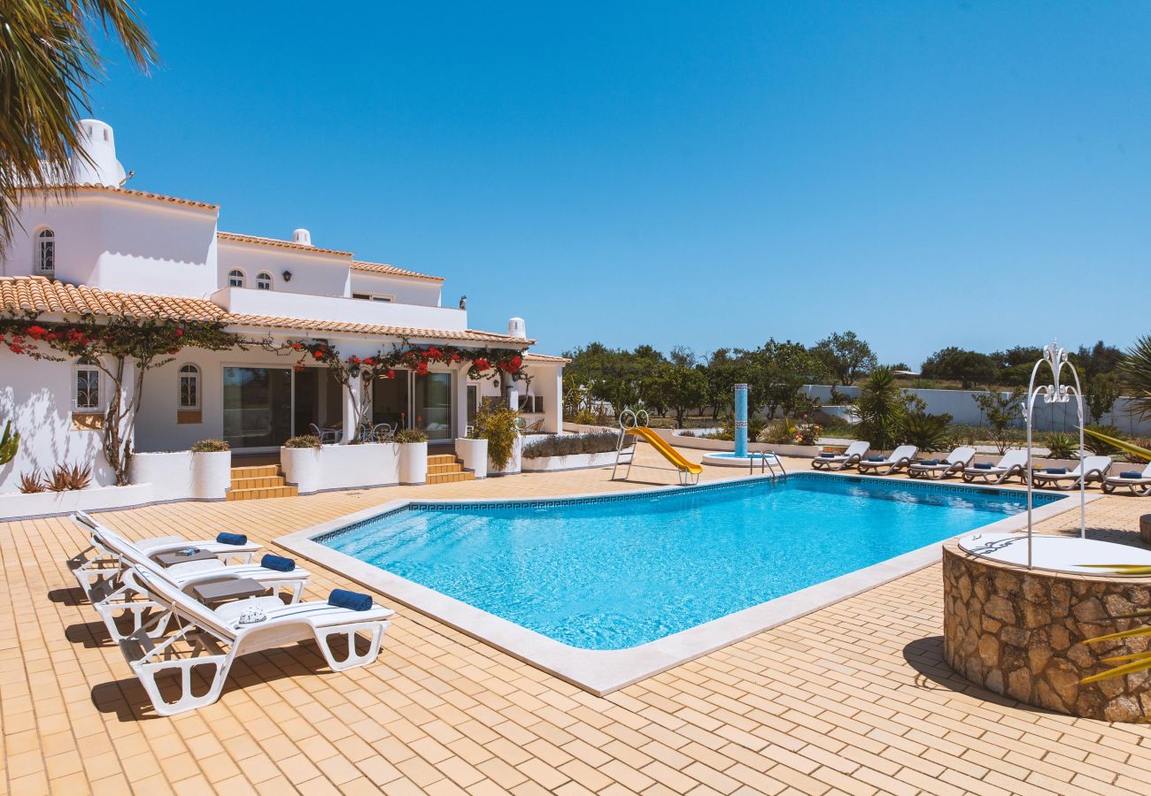 Villa in Albufeira - Villa Serena