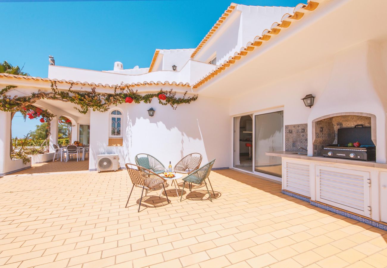 Villa in Albufeira - Villa Serena