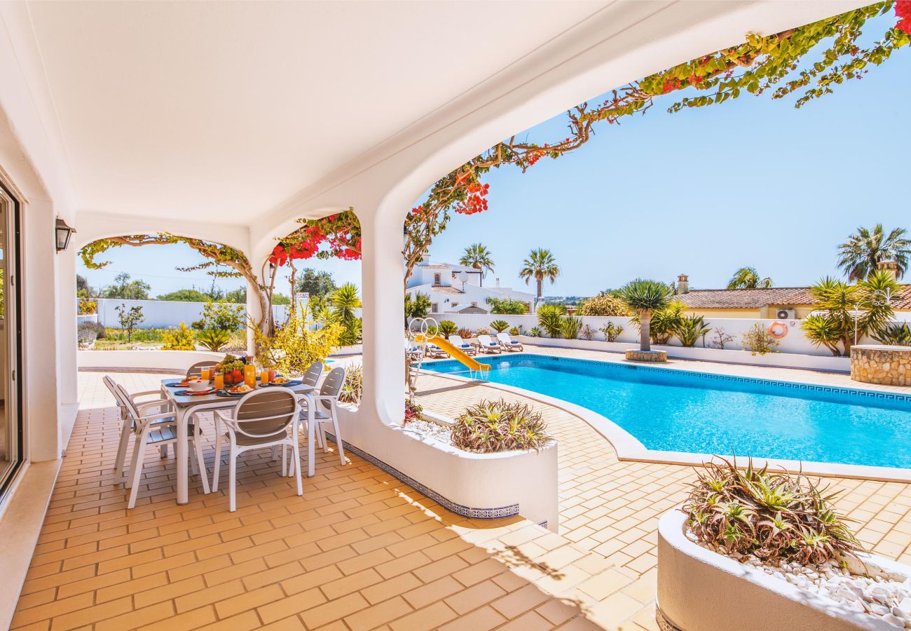 Villa in Albufeira - Villa Serena