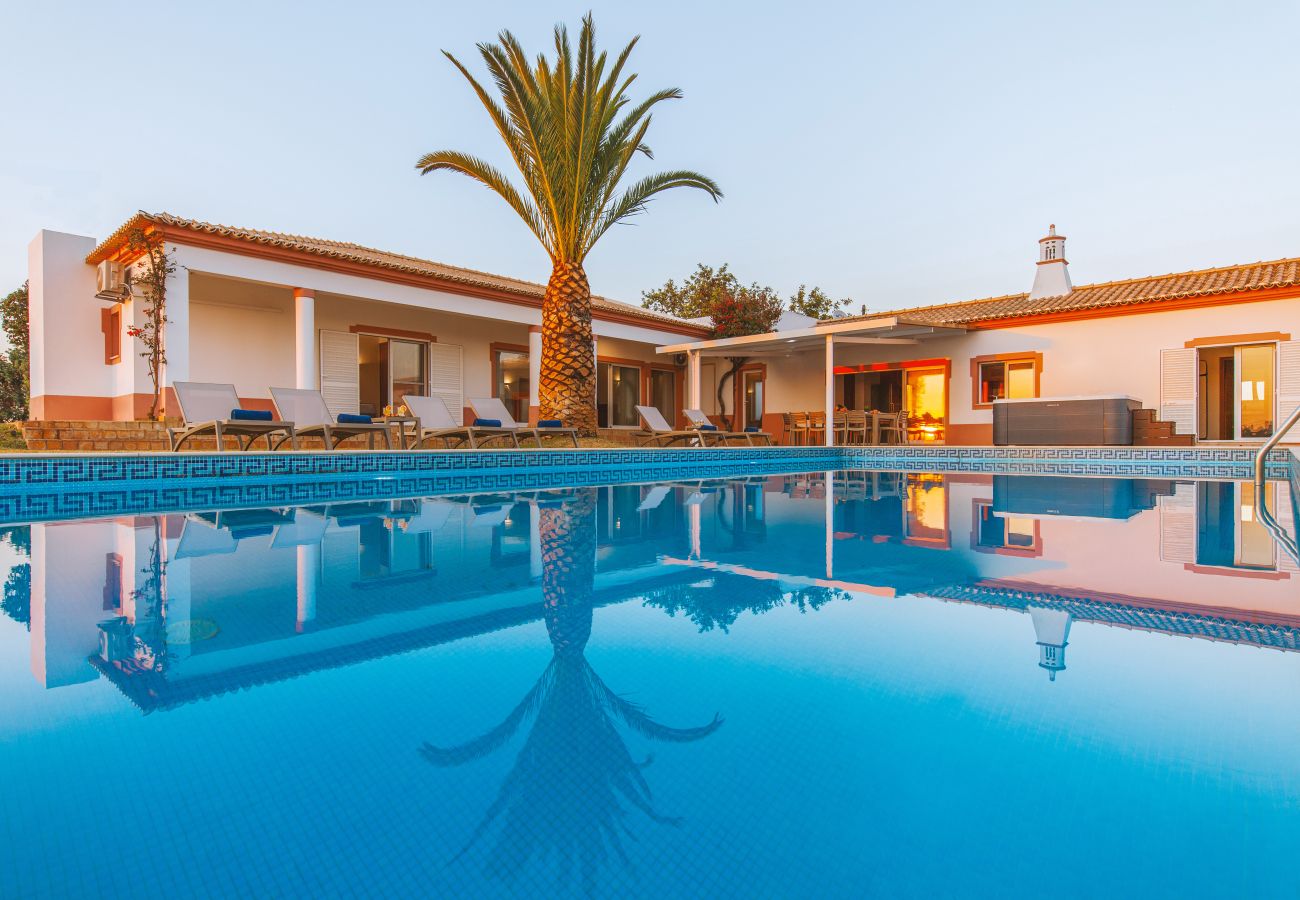 Villa in Albufeira - Villa Las Rosas