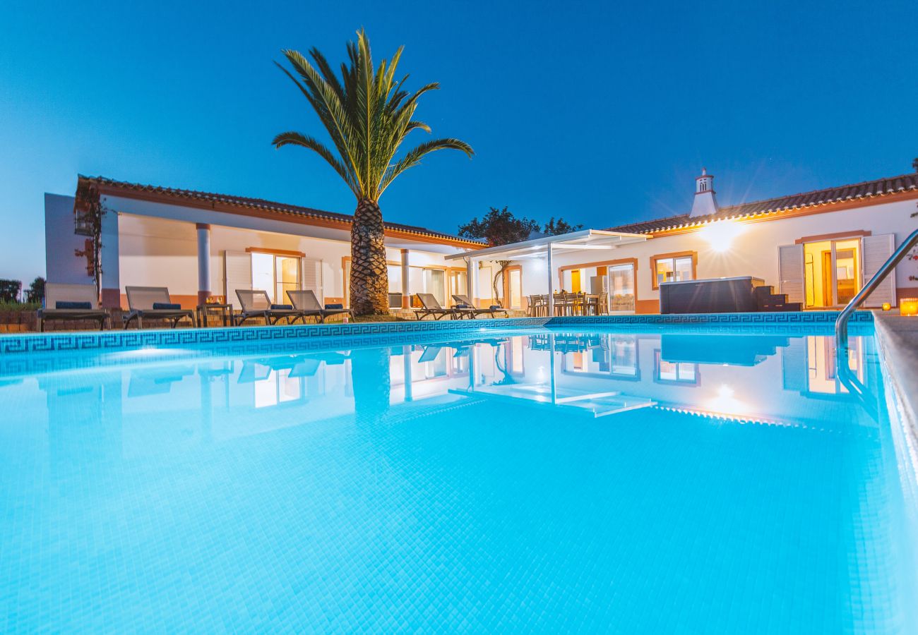 Villa in Albufeira - Villa Las Rosas